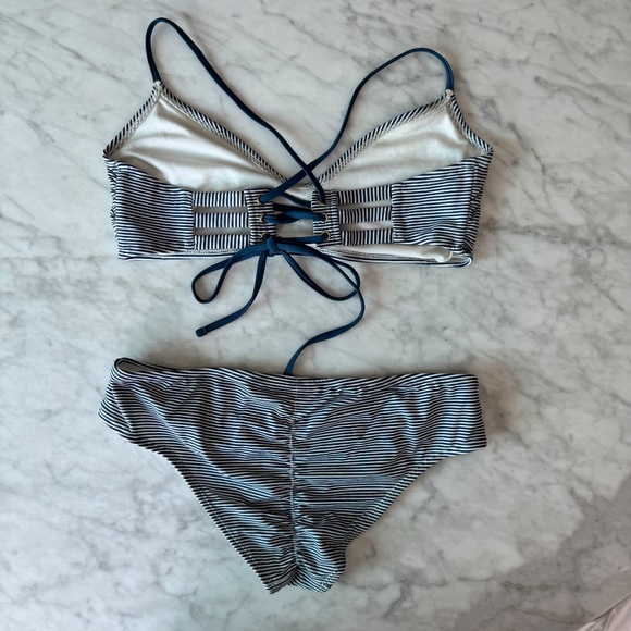 Xhilaration Blue and White Pinstripe Criss Cross top and Scrunch Bottom - Picture 2 of 4